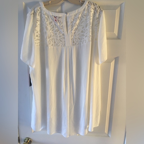 Sz 3X Vince Camuto blouse NWT - Picture 2 of 4